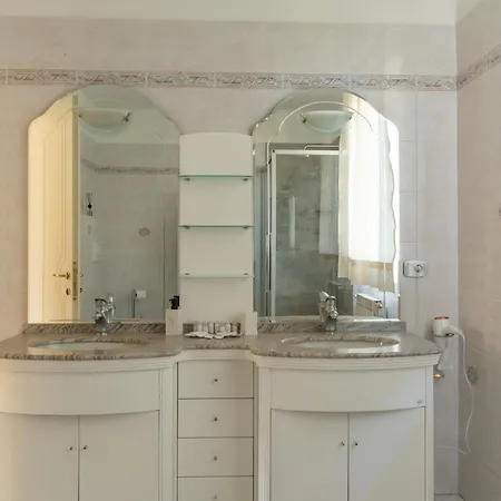 빌라 La Corte Cesa (Arezzo)